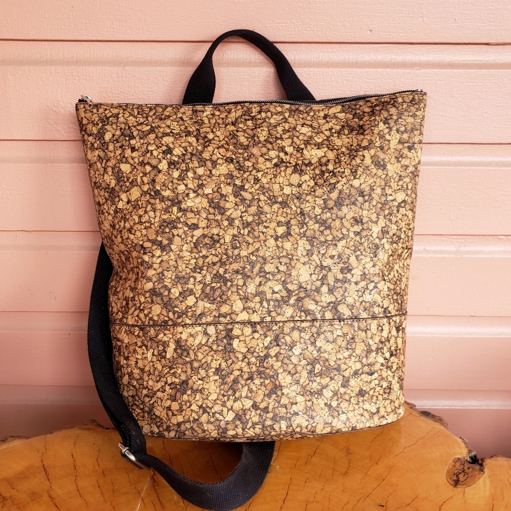 Matt & Nat Cork Bag, Large Cork Backpack
